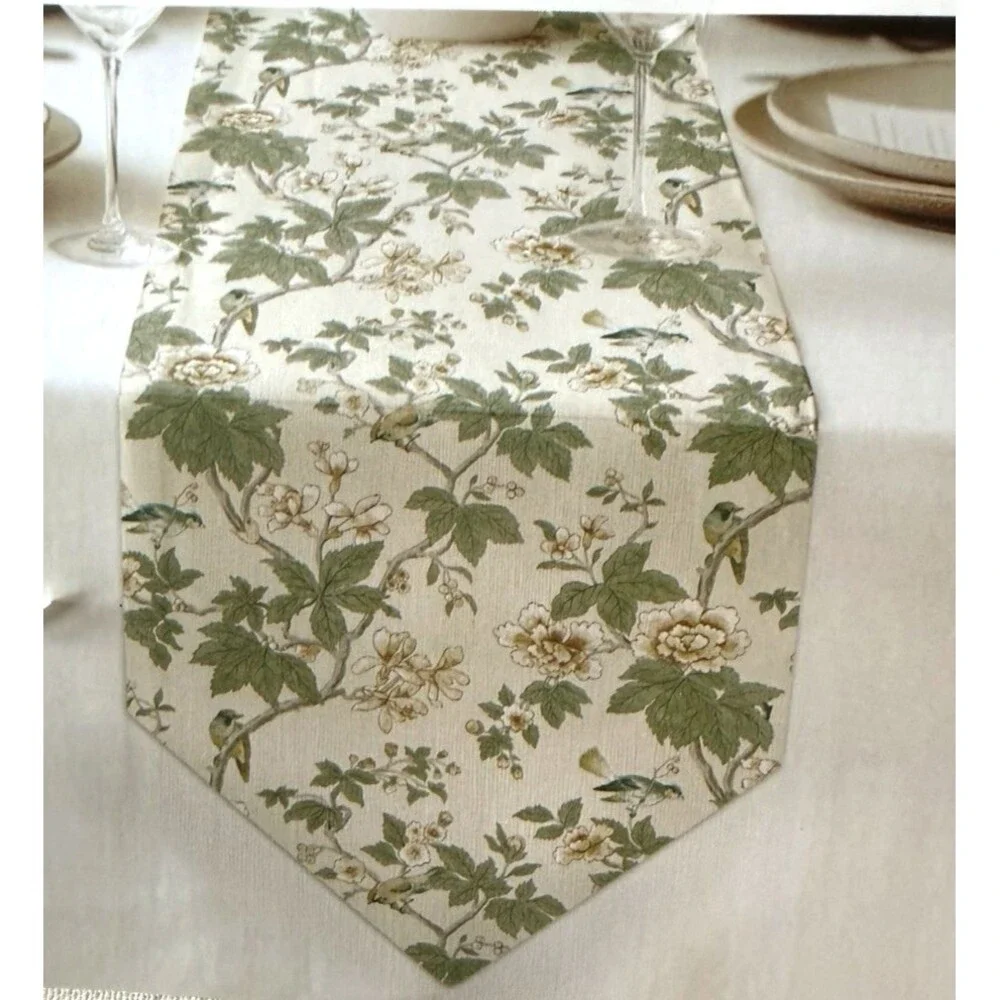 Sanderson Table Runner Chiswick Grove 108x18 Reversible Pointed Ends 100% Cotton